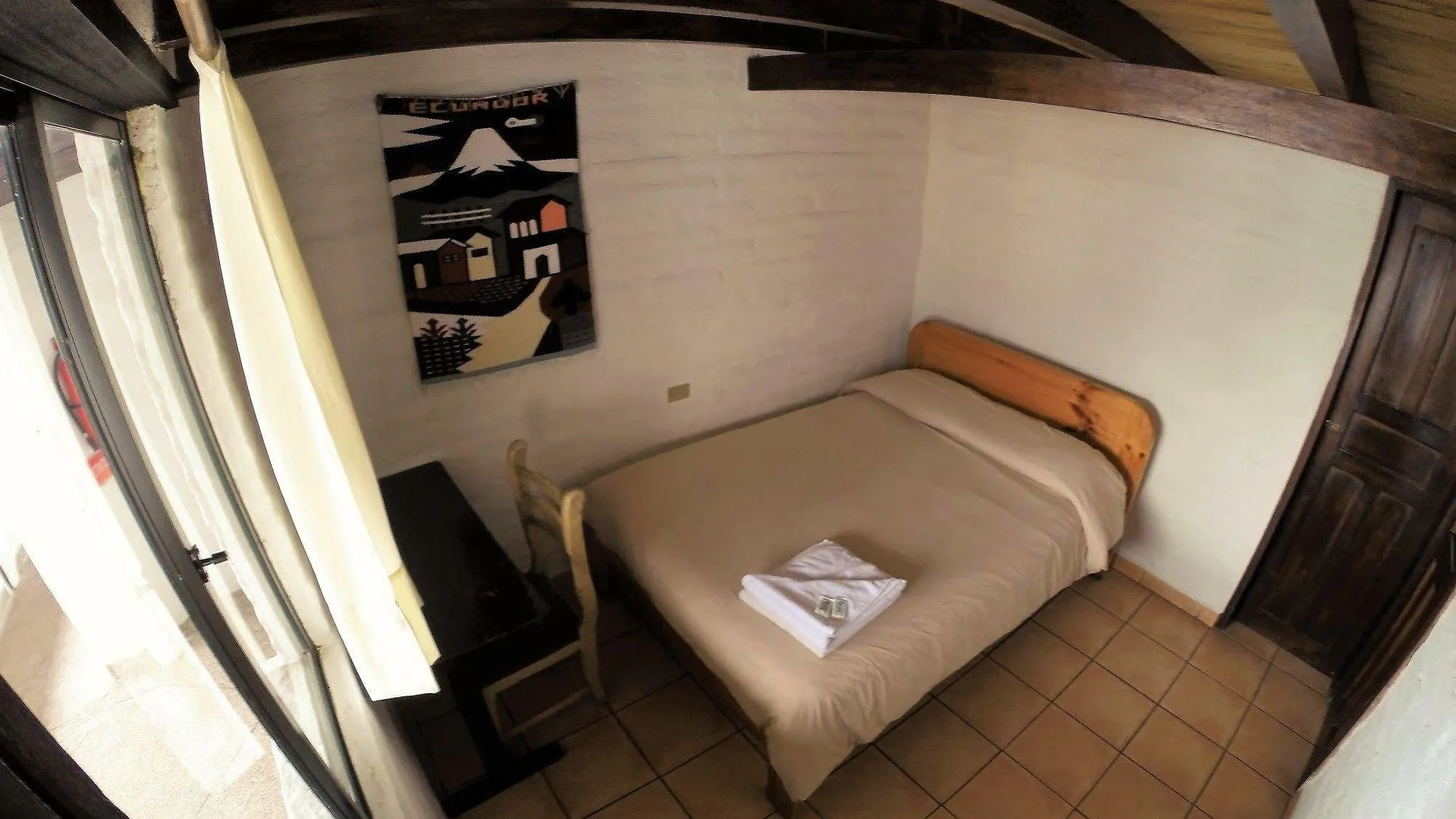 Hostal L'Auberge Inn Quito Vandrerhjem