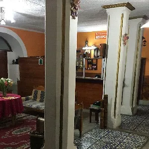 Hostal La Chorrera Pensión