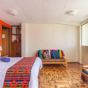 Pgh Hostal Quito Gasthof